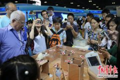 十二五科技創(chuàng)新成就展 團體驗科技盛宴