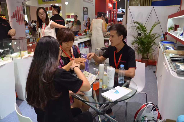 科技締造美麗 Noanoa驚艷廣州美博會(huì)(圖2)